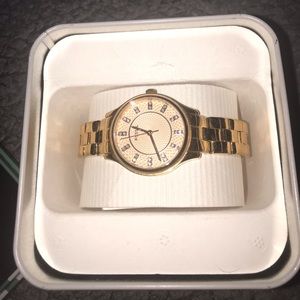 Gold Fossil watch